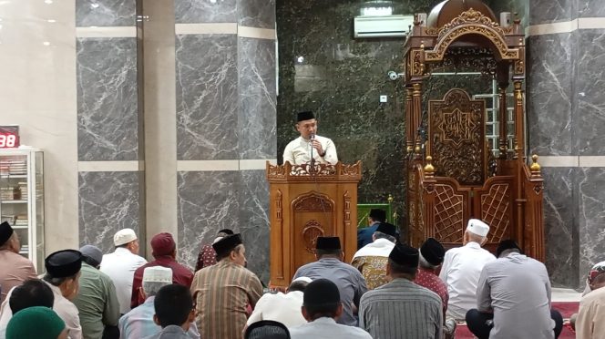 					Camat Bontoala di Masjid Lailatur Qadri, Paparkan Program Prioritas Wali Kota