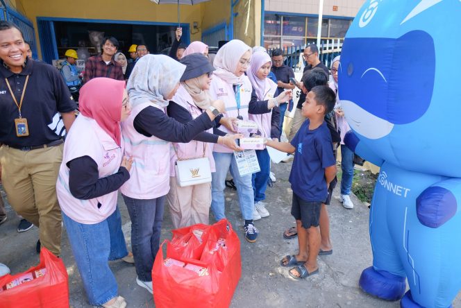 					Srikandi PLN Icon Plus Tebar Kebaikan di Bulan Ramadhan dengan Berbagi Takjil