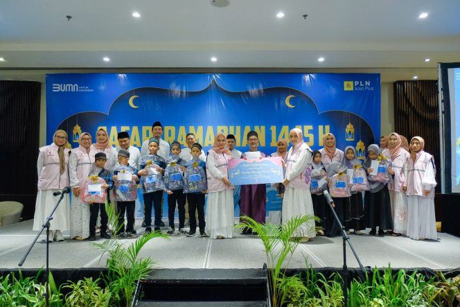 					Ramadhan Berkah, Srikandi PLN Icon Plus Salurkan Paket Kasih Sayang ke Anak Yatim