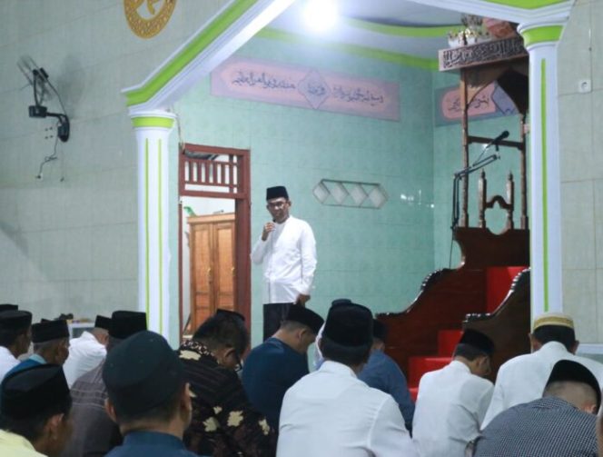 					Safari Ramadhan di Masjid Nurul Taqwa Sayowang, Pj. Bupati Takalar: Mari Berlomba Berbuat Kebaikan di Bulan Suci Ramadhan
