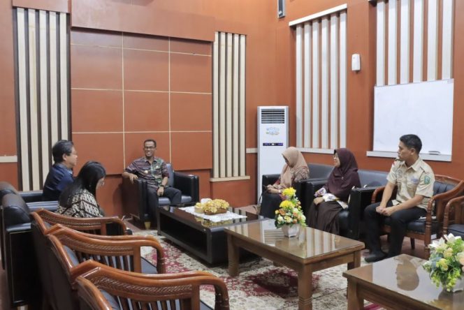 					Pj. Bupati Takalar Terima Kunjungan Consular Office Jepang