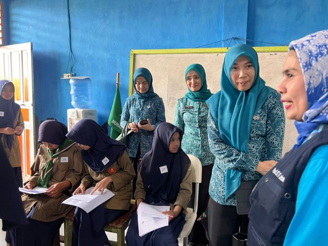 					TP PKK Gowa dan Fakultas Kedokteran Unhas Gelar Bakti Sosial dan Edukasi Kader Posyandu