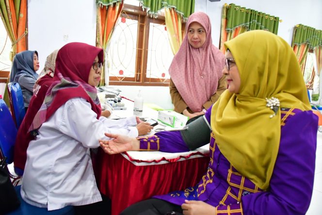 					Peringati Hari Kartini, GOW Sinjai Gandeng TP PKK Aksi Donor Darah