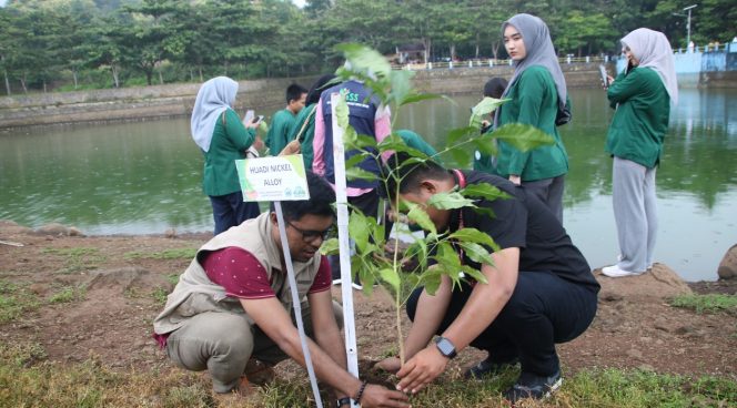 					Huadi Group Ikut Penghijauan Bersama Program Sedekah Pohon Pemprov Sulsel