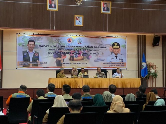 					Pemprov Minta Dukungan Helikopter BNPB Distribusi Logistik Bencana