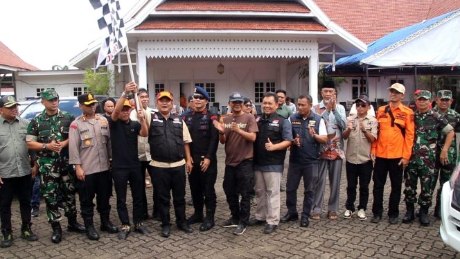 					Peduli Korban Bencana, Batalyon C Pelopor Salurkan Bantuan Bersama Pemkab Bone