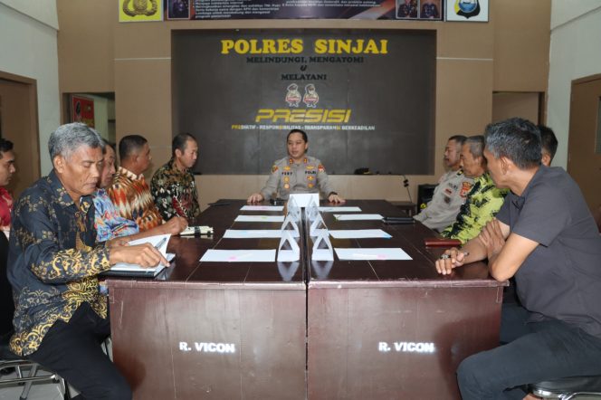 					Kapolres Sinjai Uji Kompetensi Anggota Bhabinkamtibmas