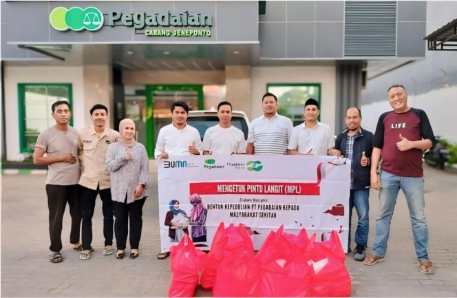					Pegadaian “Mengetuk Pintu Langit” Bagikan Makanan Tiap Jumat di 71 Cabang