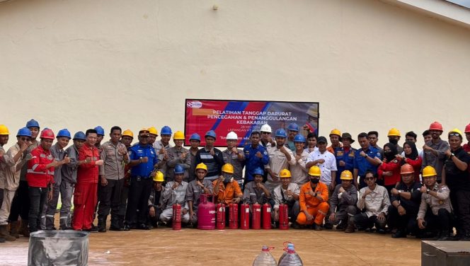 					Karyawan Huadi Group Terima Materi Tanggap Darurat, Begini Pesan Pentingnya