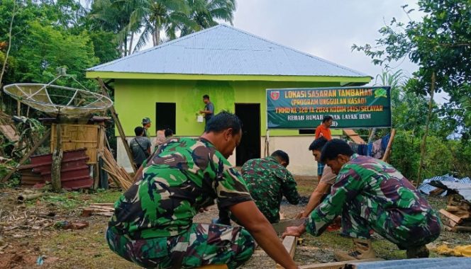 					Hampir Rampung, Pengerjaan RTLH TMMD ke 120 Kodim Selayar Mulai Memasuki Tahap Pengecatan
