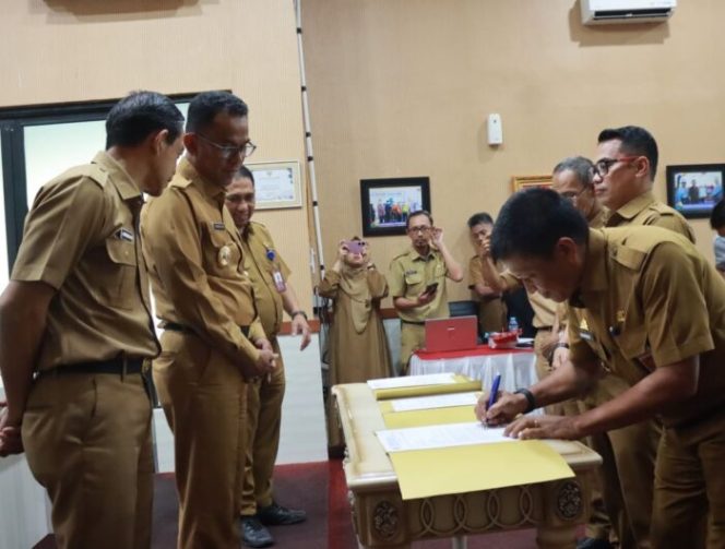 					Pj Bupati Takalar Perintahkan OPD Percepatan Penghapusan Kemiskinan Ekstrem di Takalar