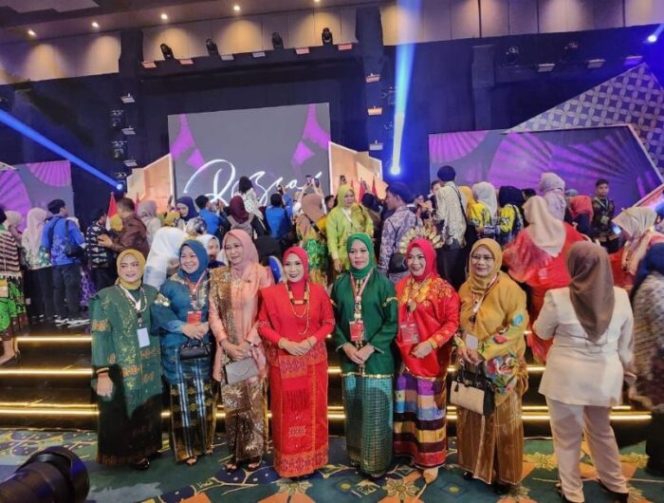 					Pj Ketua Dekranasda Takalar Hadiri Perayaan HUT ke-44 Dewan Kerajinan Nasional