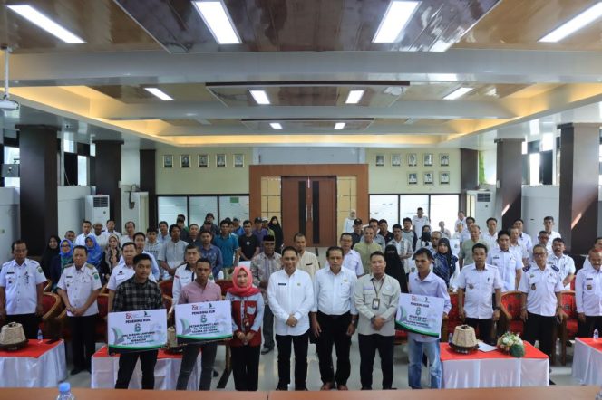 					Pemda Takalar Bersama Keuangan OJK Sulselbar Berikan Edukasi Kepala Desa dan Nelayan
