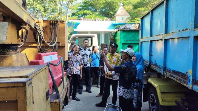 					Pimpin Apel Gabungan DLHP Takalar, Pj. Bupati : Kesiapan SDM dan Peralatan Kebersihan Harus Maksimal