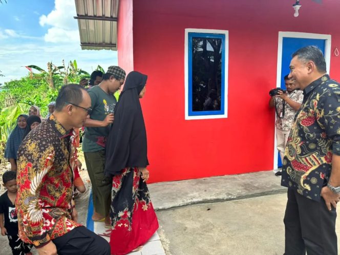 					Prof Zudan Puji Gerak Cepat Dinsos Sulsel Bedah Rumah Warga Miskin di Makassar 