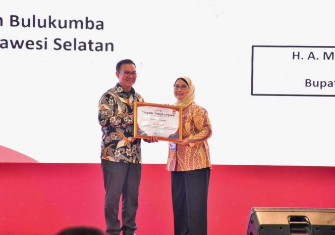					Kelola DAK KB dengan Baik, Pemkab Bulukumba Raih Juara 2 Nasional dari BKKBN