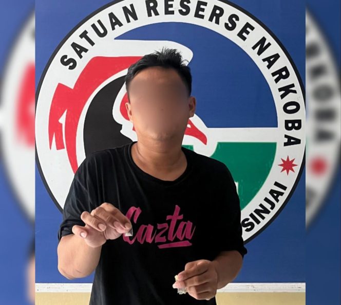 					Terduga Pelaku RH Diamankan di Mapolres Sinjai. (Foto: Ist)