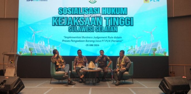 					Kajati Sulsel  Agus Salim Jadi Pembicara di Sosialisasi Hukum Implementasi Business Judgement Pengadaan Barang dan Jasa PT PLN