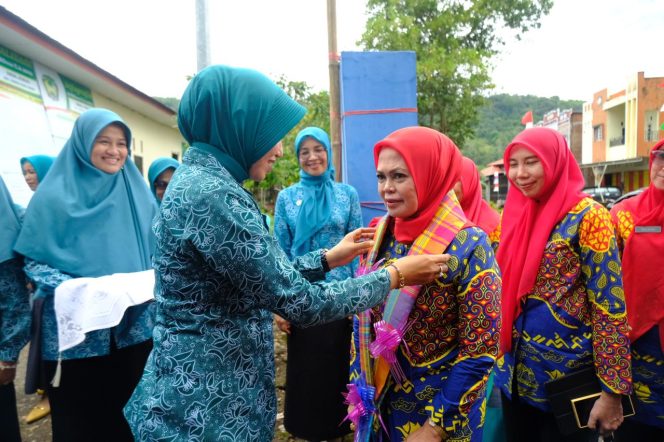 					Minim Pengetahuan Mengolah PMT, TP PKK Tombolopao Hadirkan “Gerbang Daeng Sibali” 