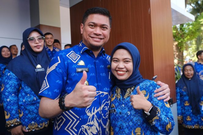 					Lantik 785 PPPK, Adnan Minta Persembahan Karya Terbaik Untuk Gowa