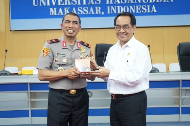 					BNNP Sulsel – UNHAS Kolaborasi Anti Narkoba 