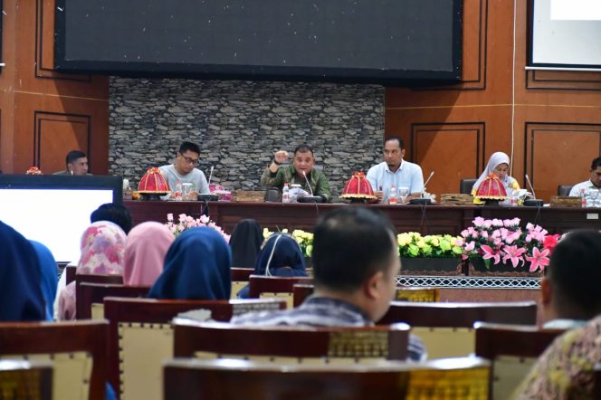 					Pj Bupati Sinjai Kumpulkan Kepala OPD dan Para Kabag Bahas Persiapan HUT RI ke-79