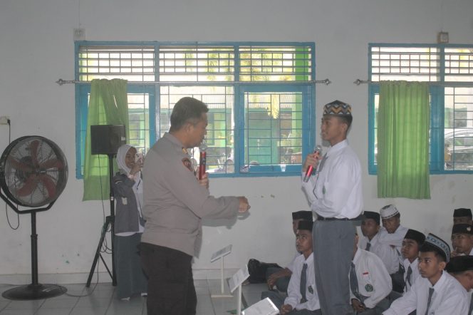 					Sosialisasi Psikoedukasi ini tentang Dampak dan Pencegahan Bullying Dikalangan Pelajar. (Dok. Ist/ Humas)