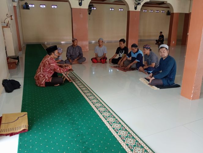 					Tingkatkan Imtaq, Lapas Parepare Berikan Pembinaan Ilmu Fiqih ke WBP