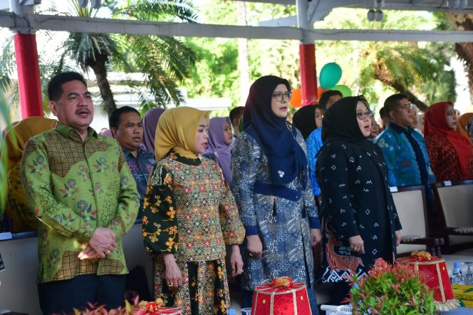 					Ketua TP PKK Sinjai Hadiri Peringatan HAN ke- 40 di Pendopo Rujab Gubernur