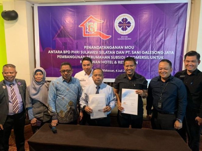 					Penandatanganan MOU PHRI Sulsel - PT. Sani Galesong Jaya di Hotel Claro Makassar (dok.)