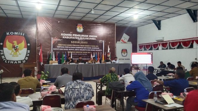 					Sosialisasi PKPU Nomor 8 Tahun 2024 di Aula KPU Bulukumba. (Dok. Berita.News/ Syarif)