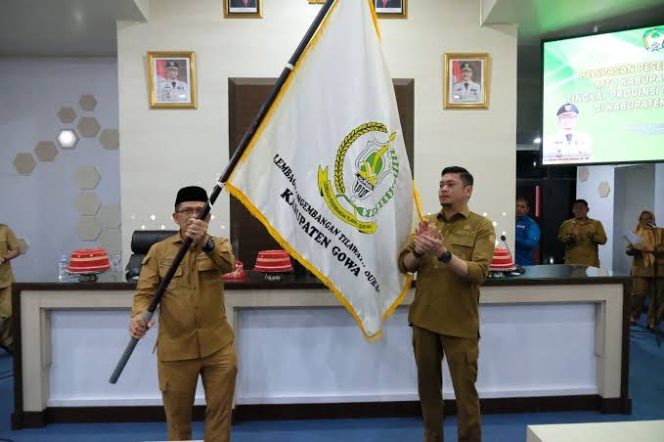 					Lepas Kafilah MTQ, Adnan Harap Gowa Tunjukkan Kemampuan Terbaiknya 