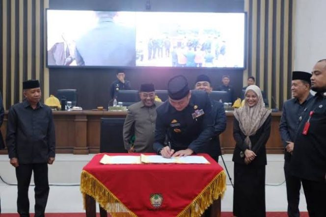 					Perda Pertanggungjawaban Pelaksanaan APBD Pemkab Gowa Tahun 2023 Disahkan
