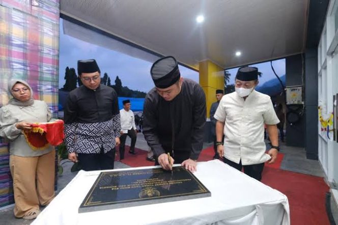 					Resmikan PPP Bungaya, Bupati Adnan Sebut Seluruh Pelayanannya Terintegrasi dengan MPP 