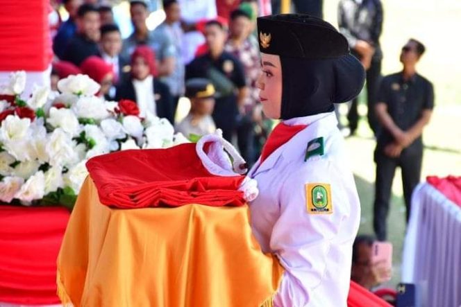 					Dhian Wahyunirtanti adalah Siswi SMAN 1 Sinjai. (Dok. Ist)