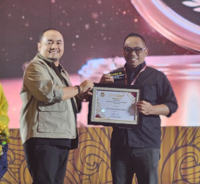 					KPU Sulsel Raih Penghargaan PPID Terupdate 2024