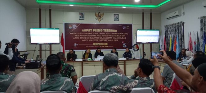 					Rapat Pleno Terbuka Rekapitulasi DPS pada Pilkada Serentak 2024. (Dok. Berita.News/ Wahyu Ady Saputra)