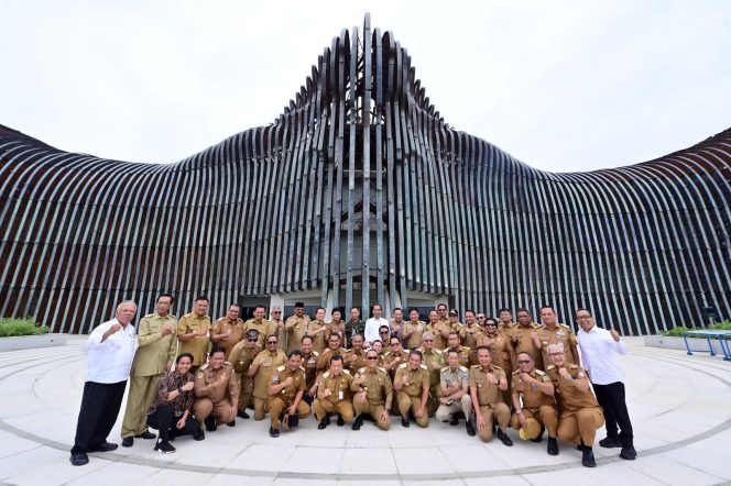 					Pj Gubernur Sulsel ke IKN Penuhi Panggilan Presiden Jokowi 