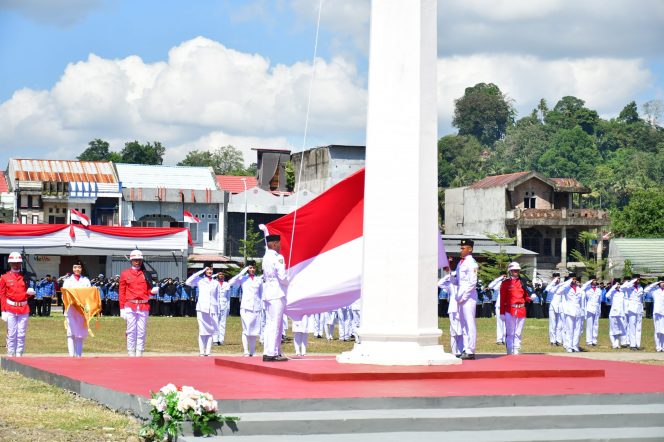 					Detik-detik Proklamasi Kemerdekaan RI, Bunyi Sirine Bergema di Alun-alun Sinjai Bersatu
