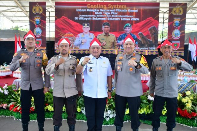 					Pj Bupati Sinjai Hadiri Deklarasi Damai Pilkada di Makassar