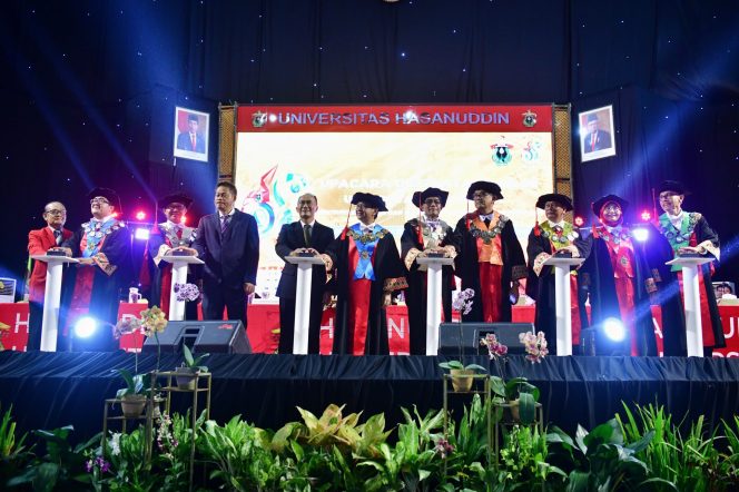 					Dies Natalis Ke-68 Unhas, Pj Gubernur Prof Zudan: Mampu Menjadi World Class University