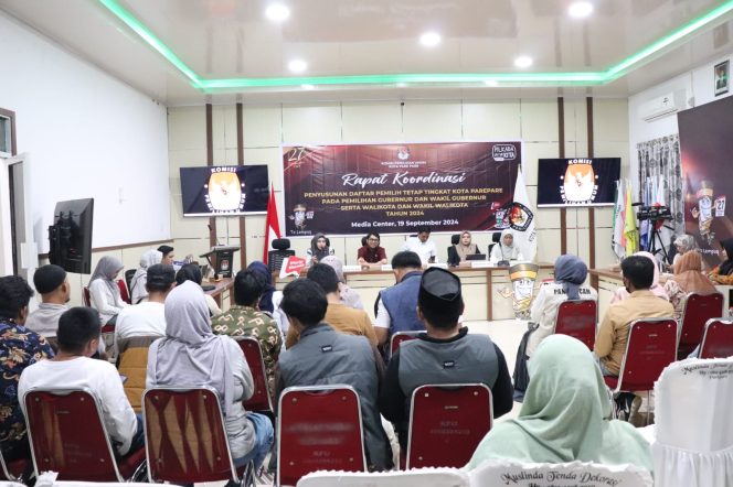 					Jelang Penetapan DPT, Bawaslu dan KPU Parepare Rakor Bahas Sinkronisasi Data