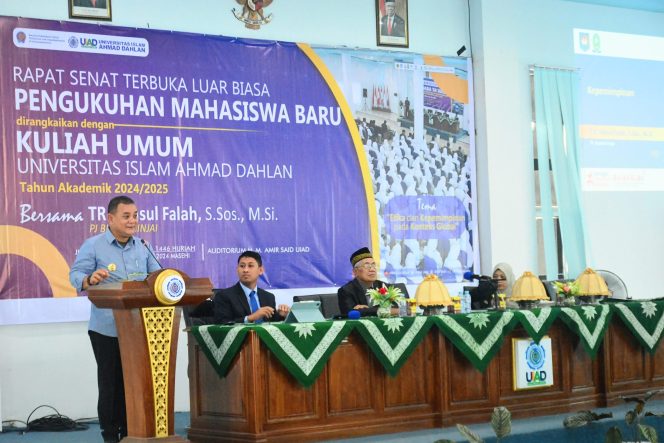 					Pengukuhan Mahasiswa UIAD Sinjai, Pj Bupati Didaulat Berikan Kuliah Umum