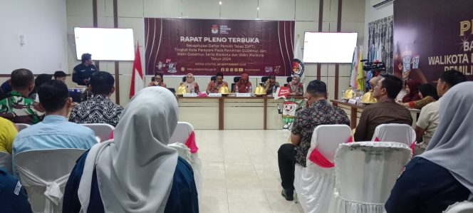 					KPU Parepare Rapat Pleno Penetapan DPT Pilkada 2024. (Dok. Berita.News/ Wahyu)