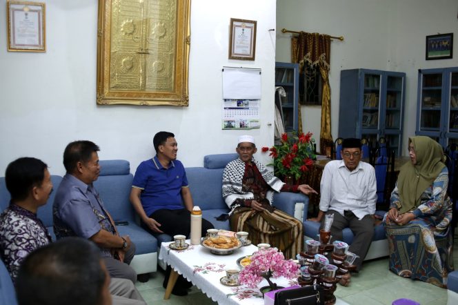 					Minta Doa Restu Tokoh Agama, ANH Temui Ketua Muhammadiyah Parepare