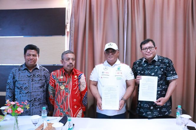 					RSUD Bulukumba dan RSUD Labuang Baji Teken Kerja Sama Telemedicine Sipakabaji