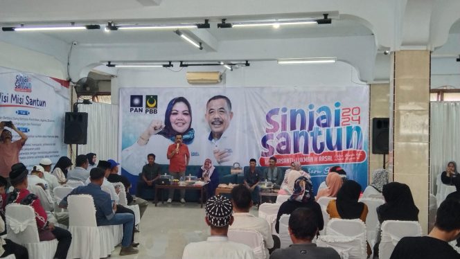 					Peresmian Posko Pemenangan SANTUN Calon Kepala Daerah Kabupaten Sinjai, Hj. Nursanti-Lukman H. Arsal. (Dok. Berita.News/ Syarif)