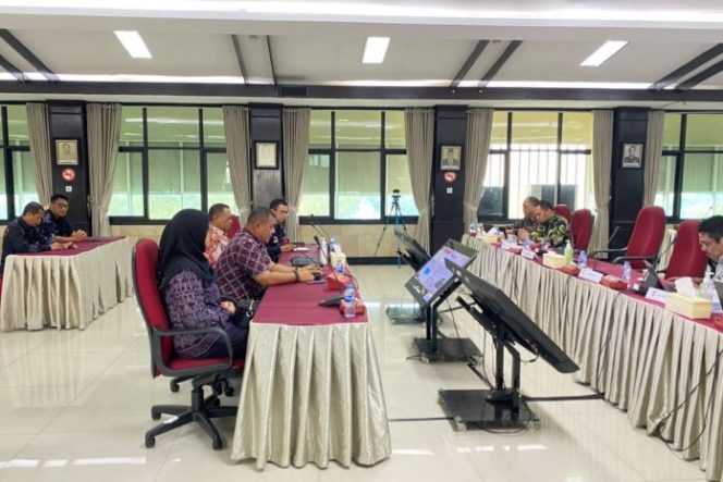 					Itjen Kemendagri Evaluasi Kinerja Kepala Daerah, Pj Bupati Sinjai Paparkan 10 Aspek Prioritas