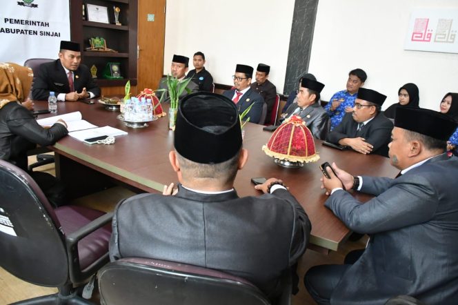 					Samakan Persepsi Penyusunan Dokumen RTRW, Pemkab Sinjai Gelar Rakor