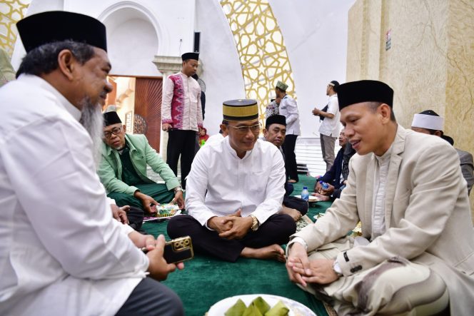 					Kerukunan Daerah Barru Apresiasi Upaya Prof Zudan Makmurkan Masjid